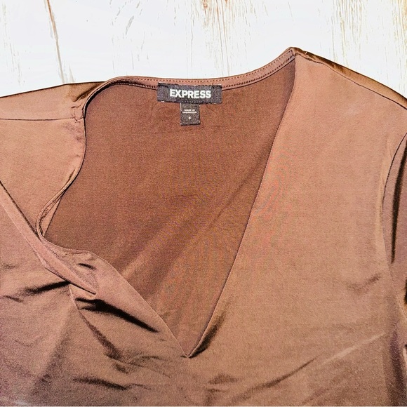 Express fitted tee - Picture 6 of 8